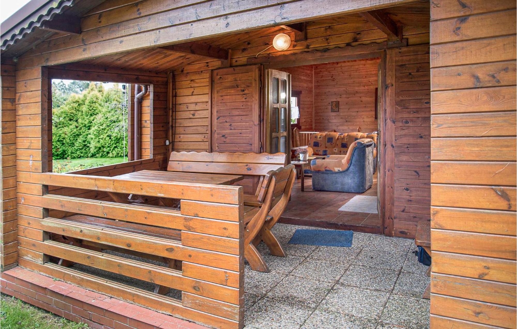 Nice Home In Mscice With Kitchen Buitenkant foto