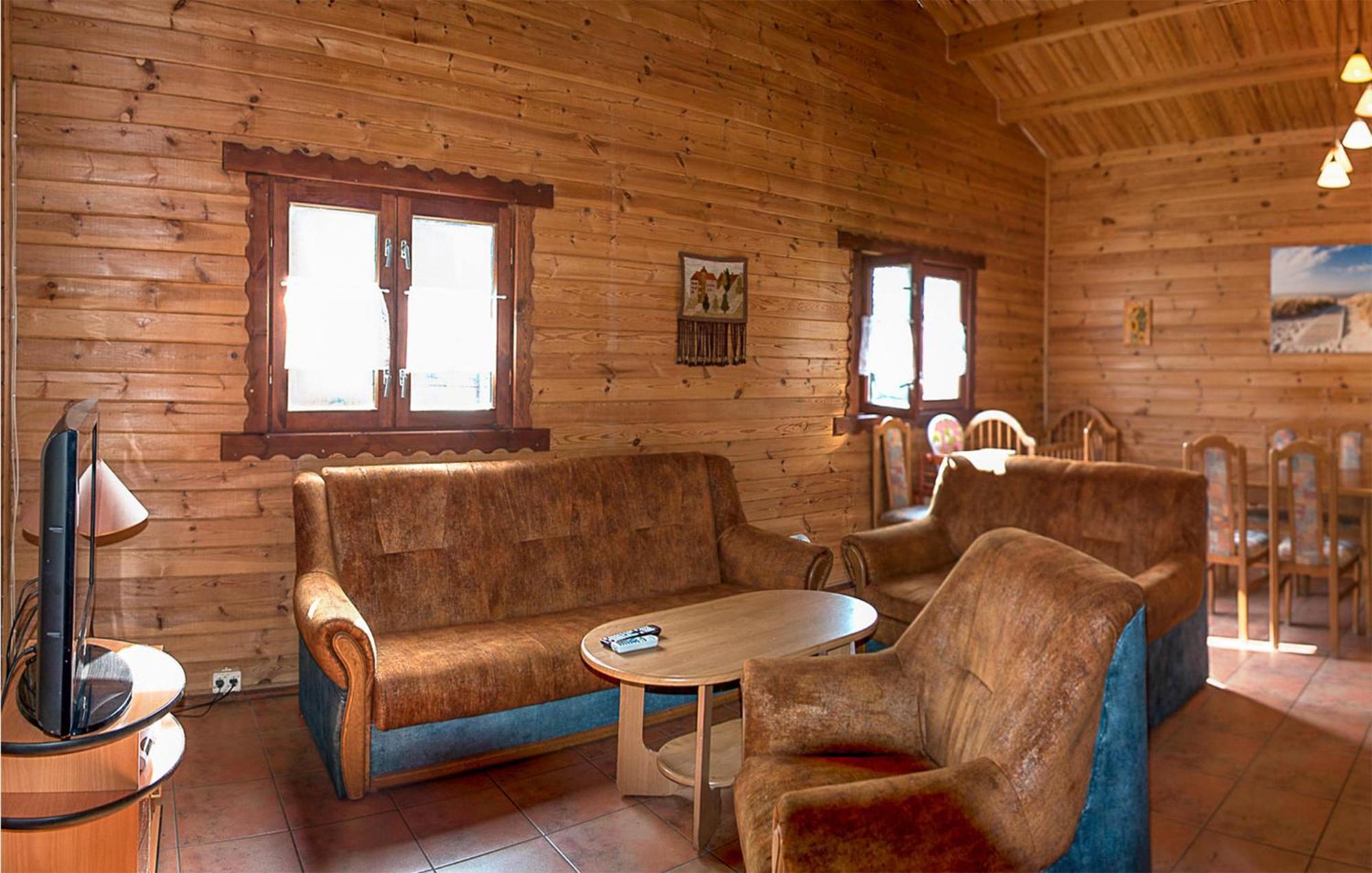 Nice Home In Mscice With Kitchen Buitenkant foto